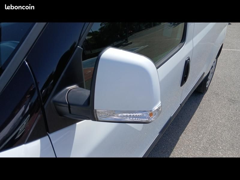 Fiat Doblo Cargo Maxi 1.6 Multijet 105ch 750kg Pro Lounge 12491HT (image 27)