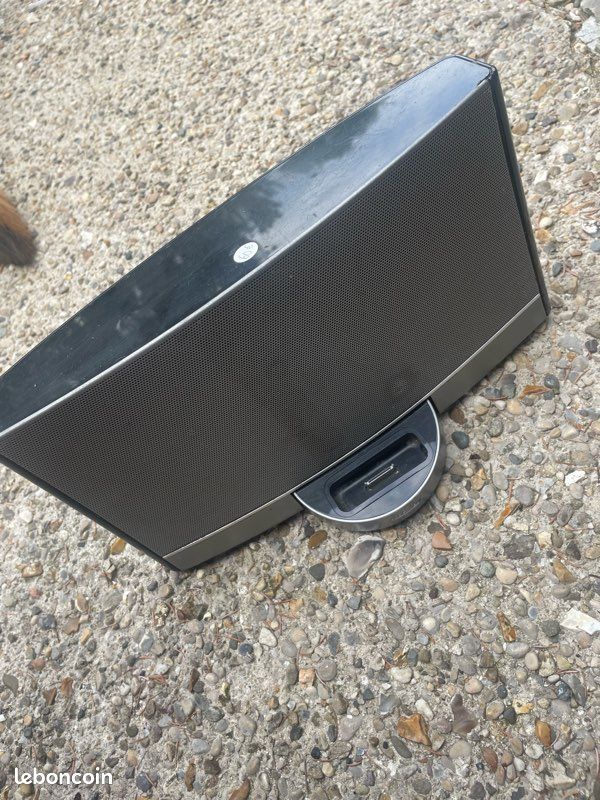 Enceinte Bose avec station d’accueil iPod/iPhone (image 3)