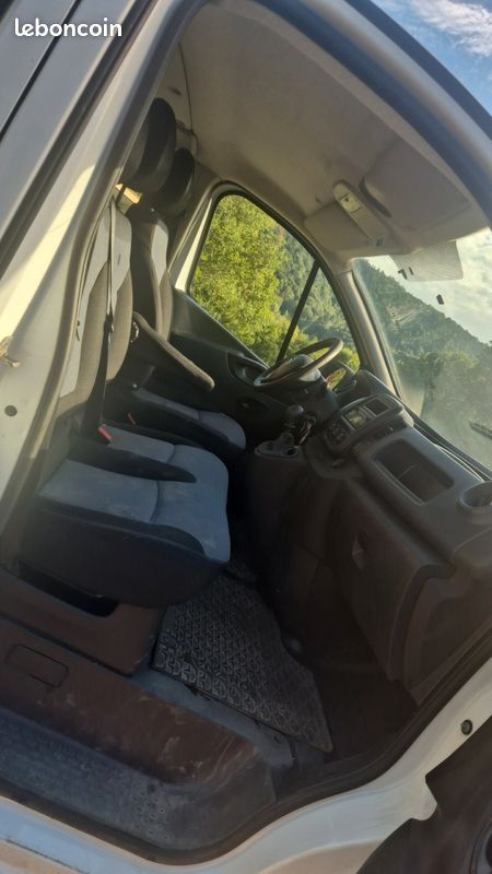 Opel vivaro 120 ch 6 Places TV1 (image 3)