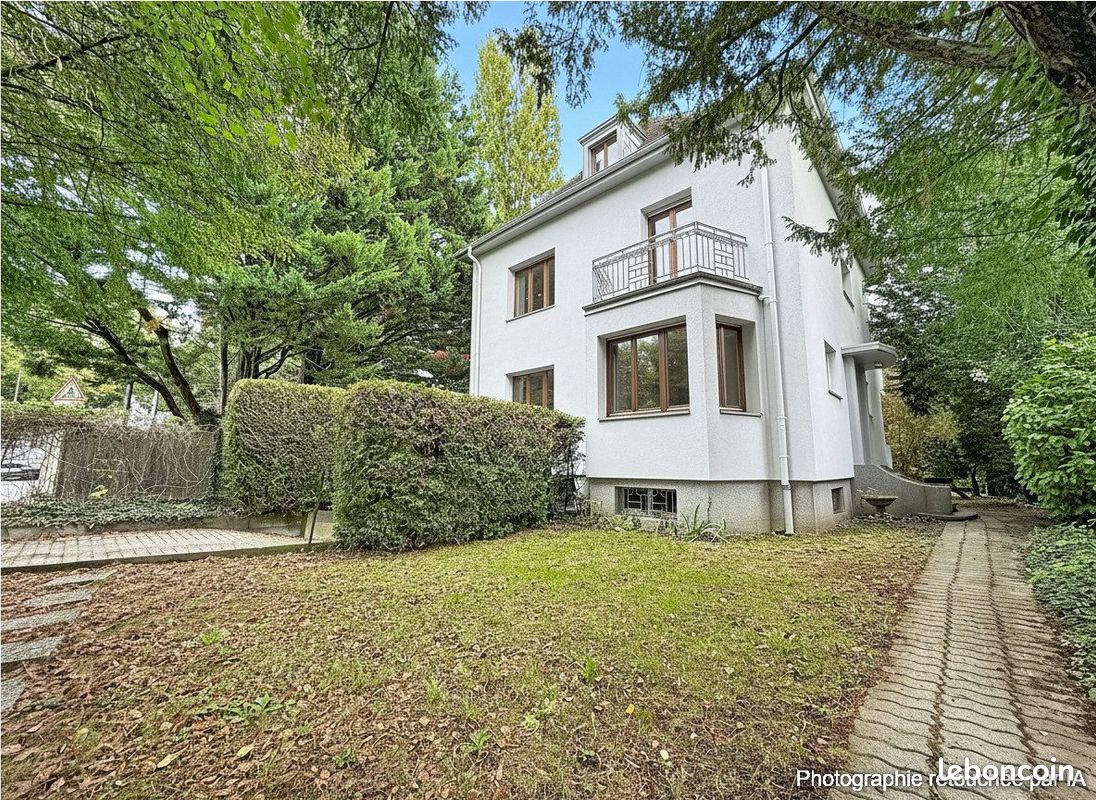 Maison 7 pièces 170 m² · à Riedisheim · 170 m² · 1 900 €/mois
