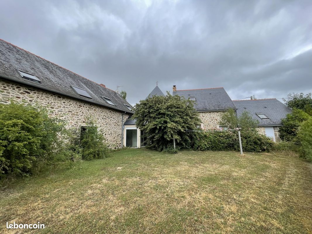 Propriété 10 pièces 271 m² (image 3)