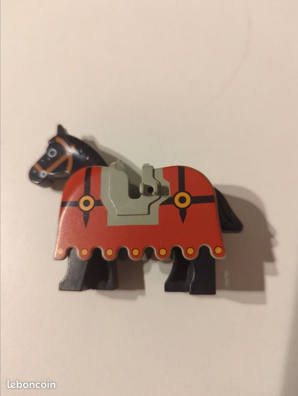 Lego cheval + armure (image 2)