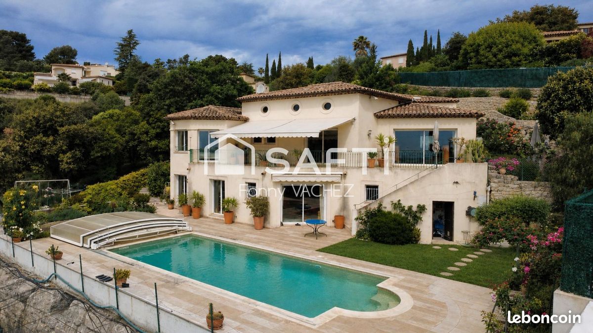 Maison 8 pièces 274 m² · à Peymeinade · 274 m² · 1 525 000 €