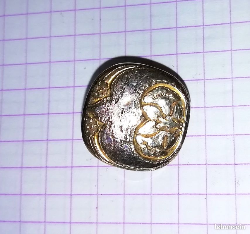 TAIYOU 50 sets Bouton de Col à Vis Rivet Cuir Dorée Clou de Cuivre de