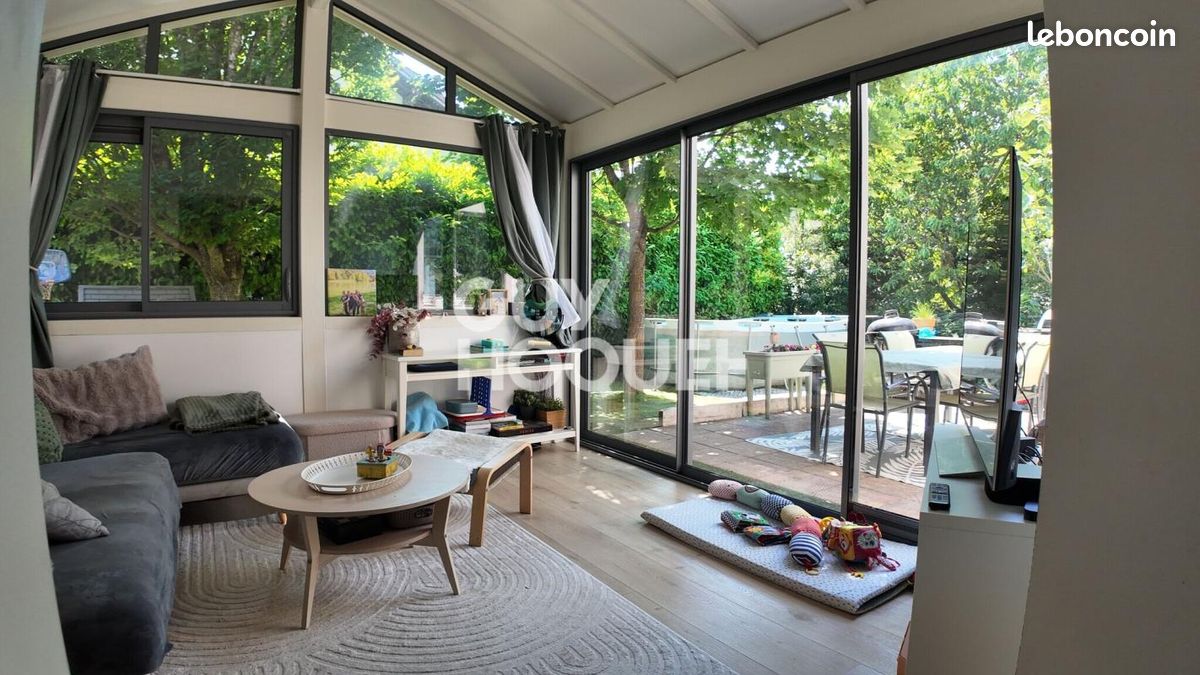 Maison 6 pièces 110 m² · à Pontcharra · 110 m² · 367 000 €