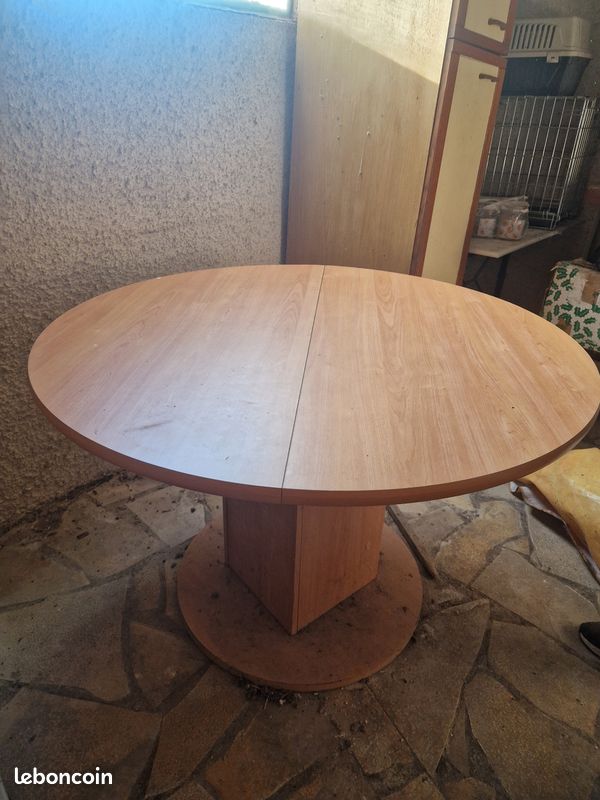Table ronde bois (image 1)