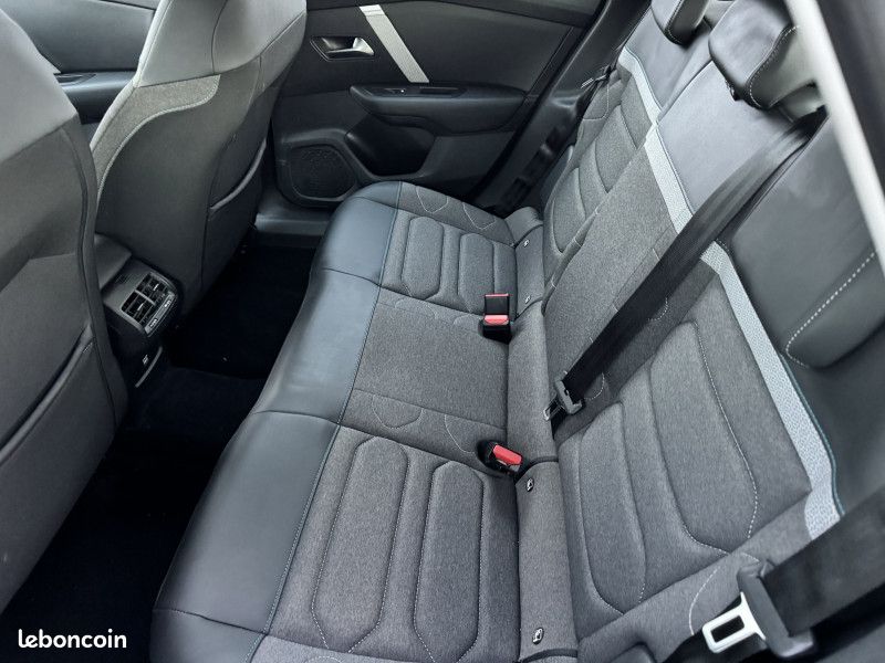 Citroen C4 BLUEHDI 130CH S&S FEEL PACK BUSINESS EAT8 (image 13)