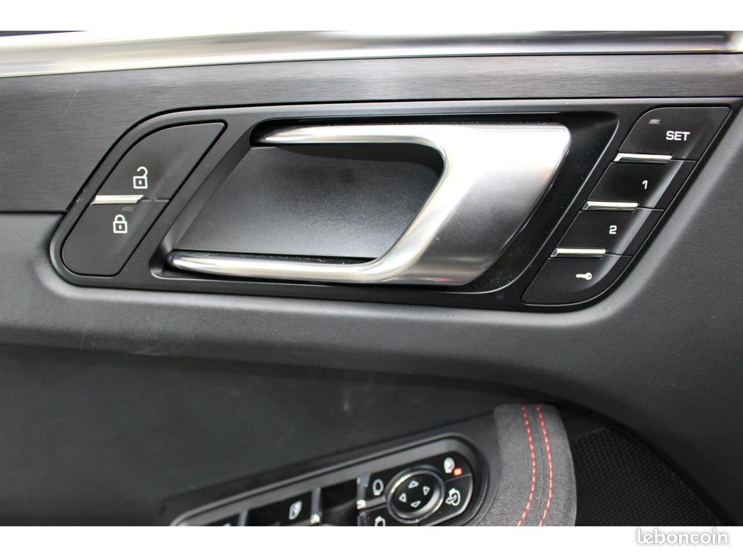 PORSCHE MACAN GTS 2020 - 380ch - BV PDK - Porsche approved (image 27)