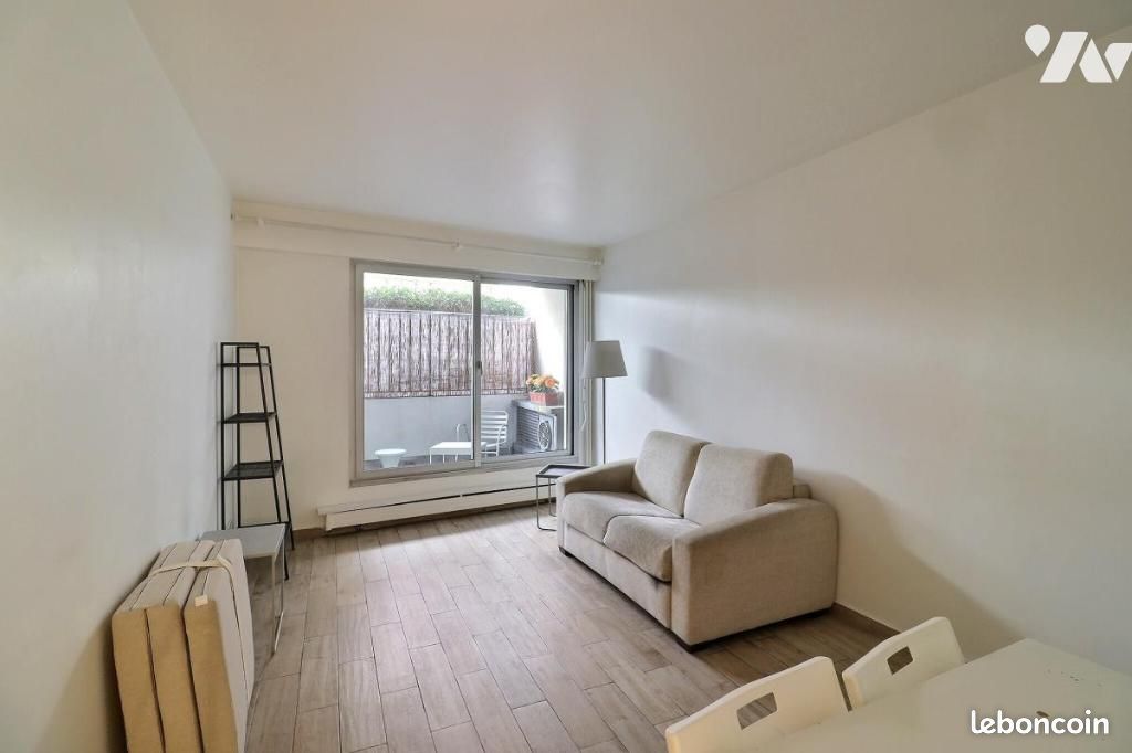 Appartement 1 pièce 25 m² · à Paris · 25 m² · 242 000 €