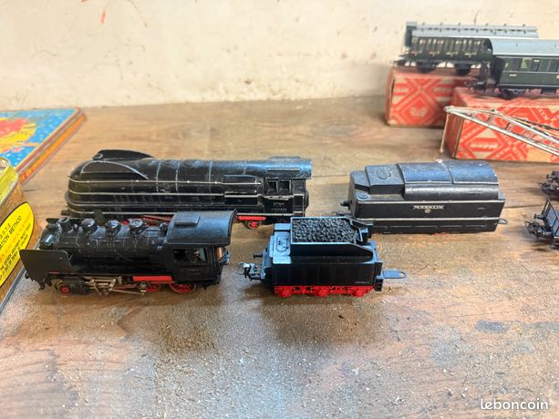 Märklin H0 - 3048 - Stoomlocomotief met tender - BR 01 097