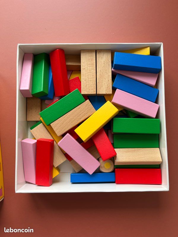 Color blocs (image 2)