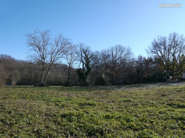 Terrain 1 000 m² Les Pujols