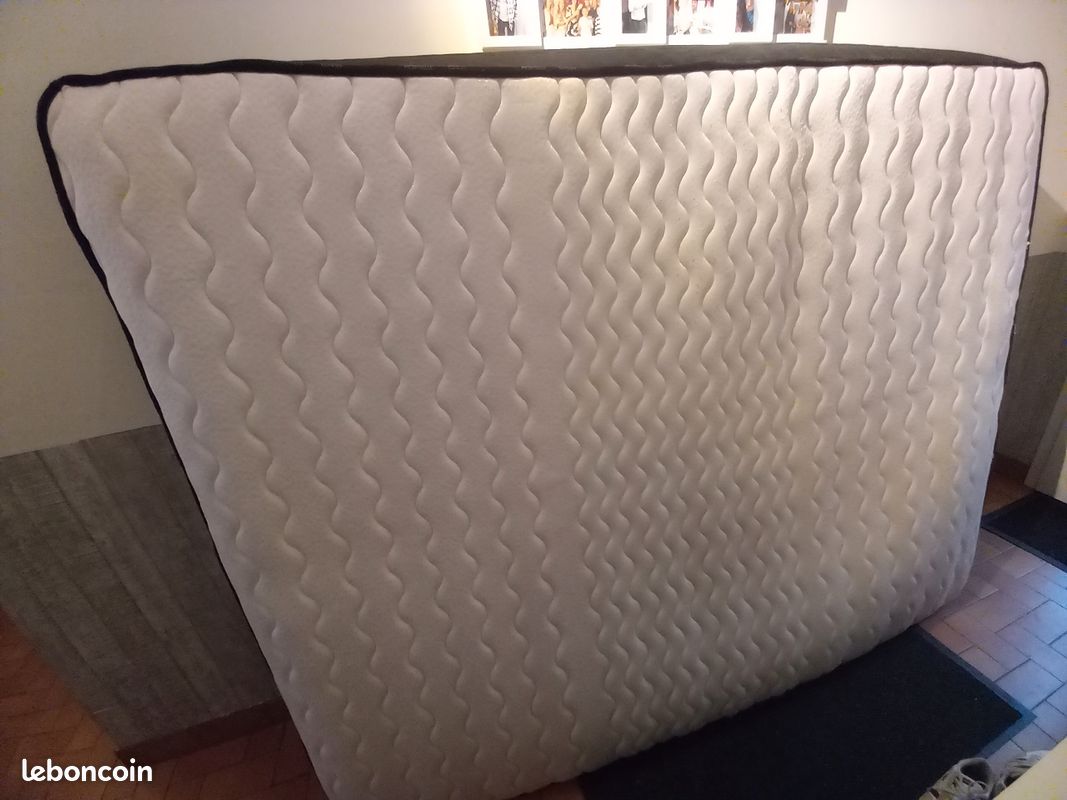 Matelas 160x200 (image 1)