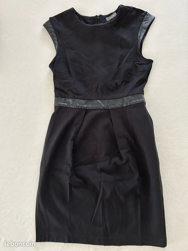 👗 KIOMI (36) petite robe noire avec empiècements simili cuir (image 2)