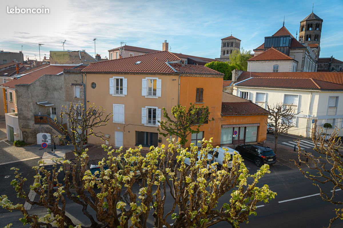 Maison 5 pièces 118 m² · à Issoire · 118 m² · 185 000 €