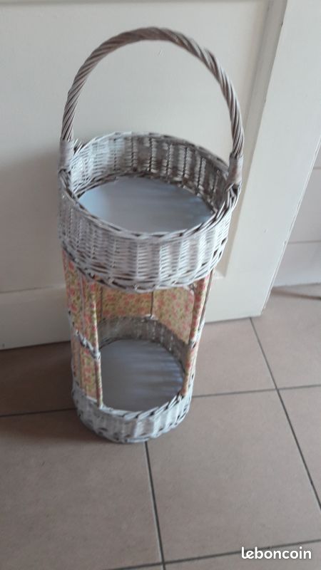 Panier en osier pour pain ou autre (image 1)