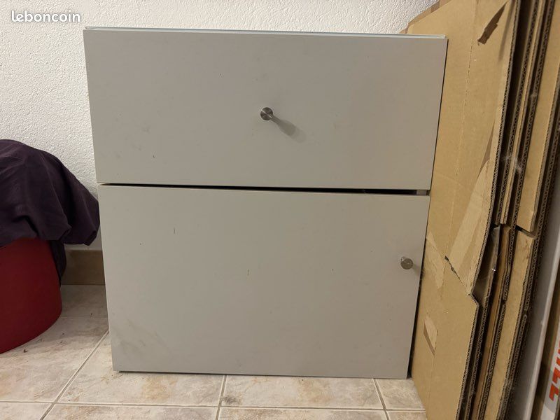 Meuble Besta IKEA 60 x 40 cms (image 1)