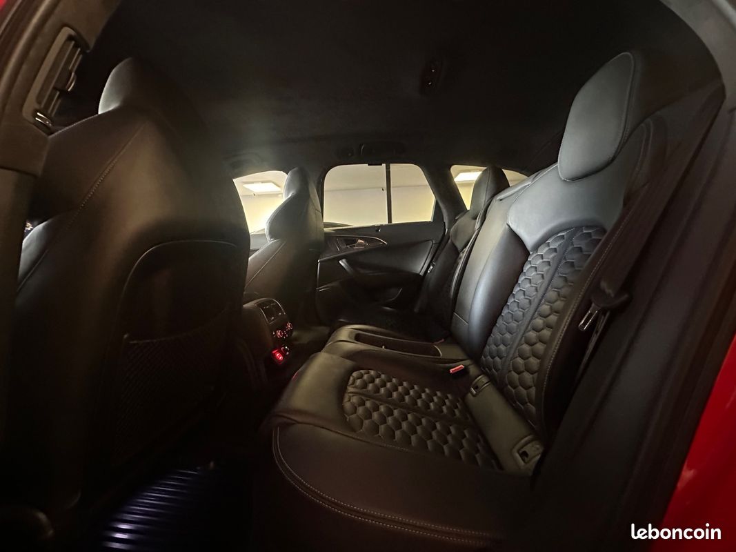 Audi RS 6 4.0 TFSI 560CH QUATTRO + ECHAPPEMENT RS + SOUND BOSE + ENTRETIEN CONSTRUCTEUR + SIEGES CHAUFFANTS/ELECTRIQUES + GARANTIE 12 MOIS (image 26)