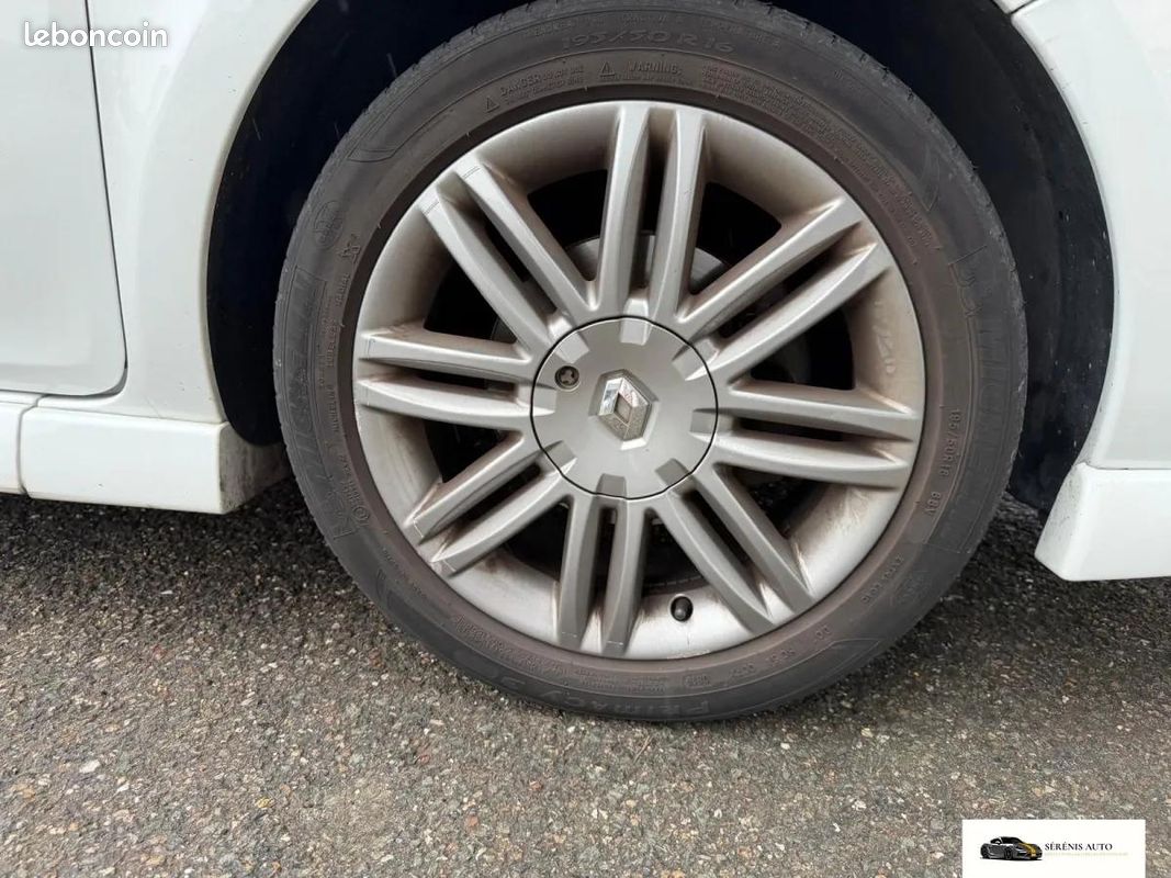 Renault Clio 1.6 130 GT (image 8)