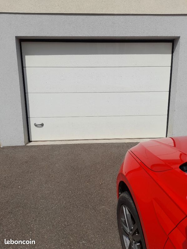 Porte de garage (image 2)