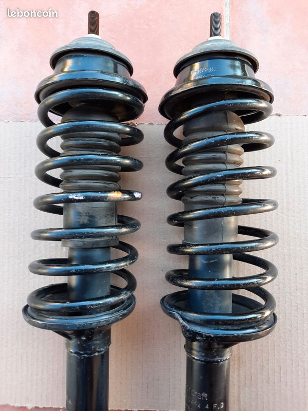 LOT DE 2 AMORTISSEURS AVANT + RESSORTS D'ORIGINE DE FORD ESCORT XR3i MK3 (image 3)