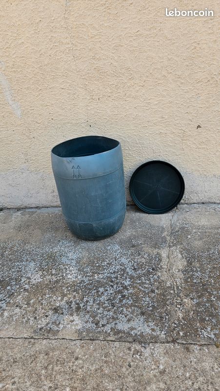 TONNEAU vert Grande Contenance avec COUVERCLE 35 litres (image 5)