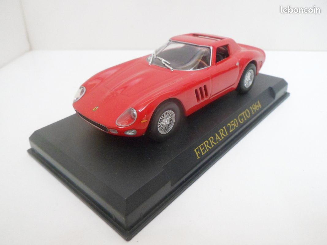 Ferrari 250 Gto (1964) Échelle 1/18 Guiloy Die Cast Model Collection