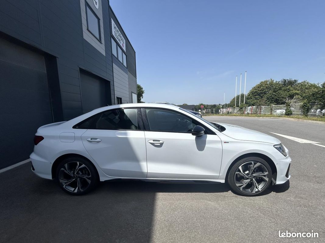 Audi a3 1.5 35 tfsi 150 mhev hybrid s-line s-tronic bva-full entretiens audi (image 12)