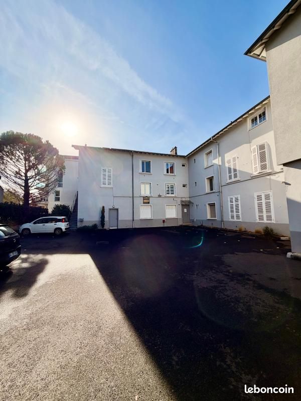 Appartement 4 pièces 64 m² · à Caluire-et-Cuire · 64 m² · 235 000 €