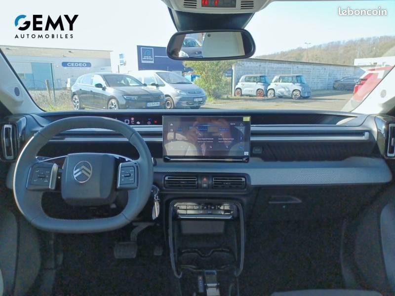 Citroën C3 Hybride 110 ch e-DCS6 Max (image 8)