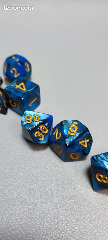 Set 7 dés D&D - résine premium - Effet cosmique unique (image 5)