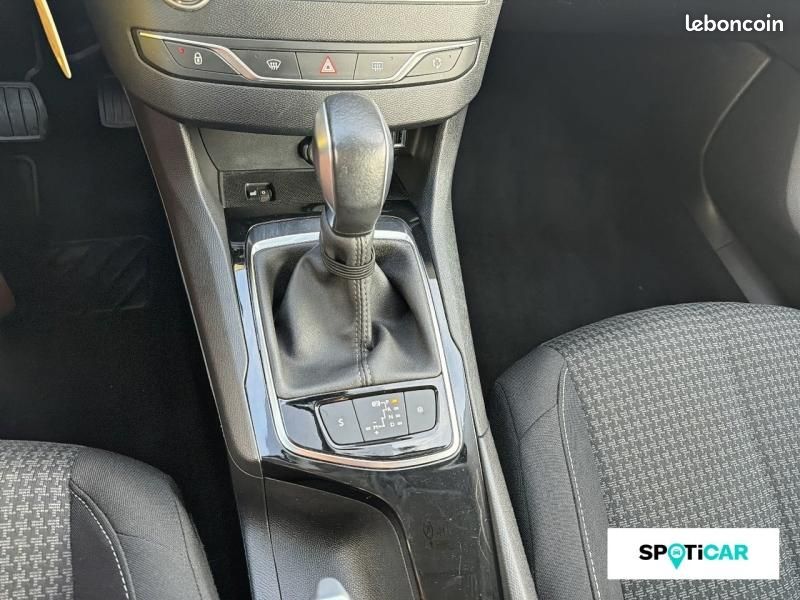 Peugeot 308 1.2 PureTech 130ch Style EAT6 (image 19)