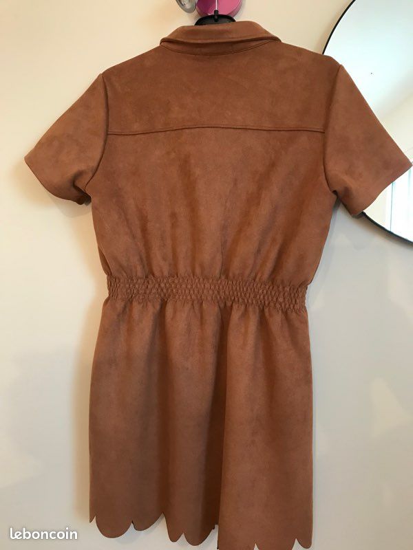 Robe (image 2)