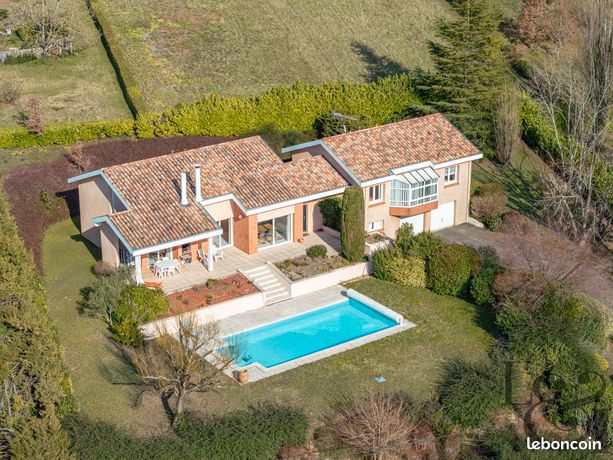 Maison 5 pièces 203 m²