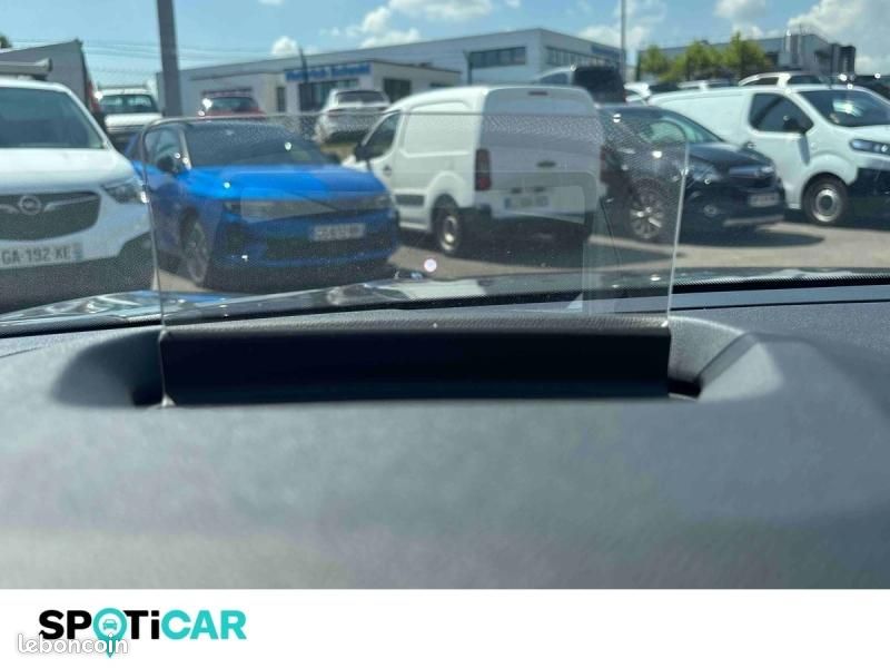 Citroen C4 PureTech 130ch S&S Feel EAT8 (image 20)