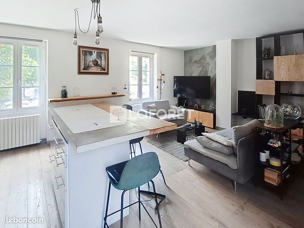 Maison 5 pièces 115 m² · à Salins-les-Bains · 115 m² · 185 000 €