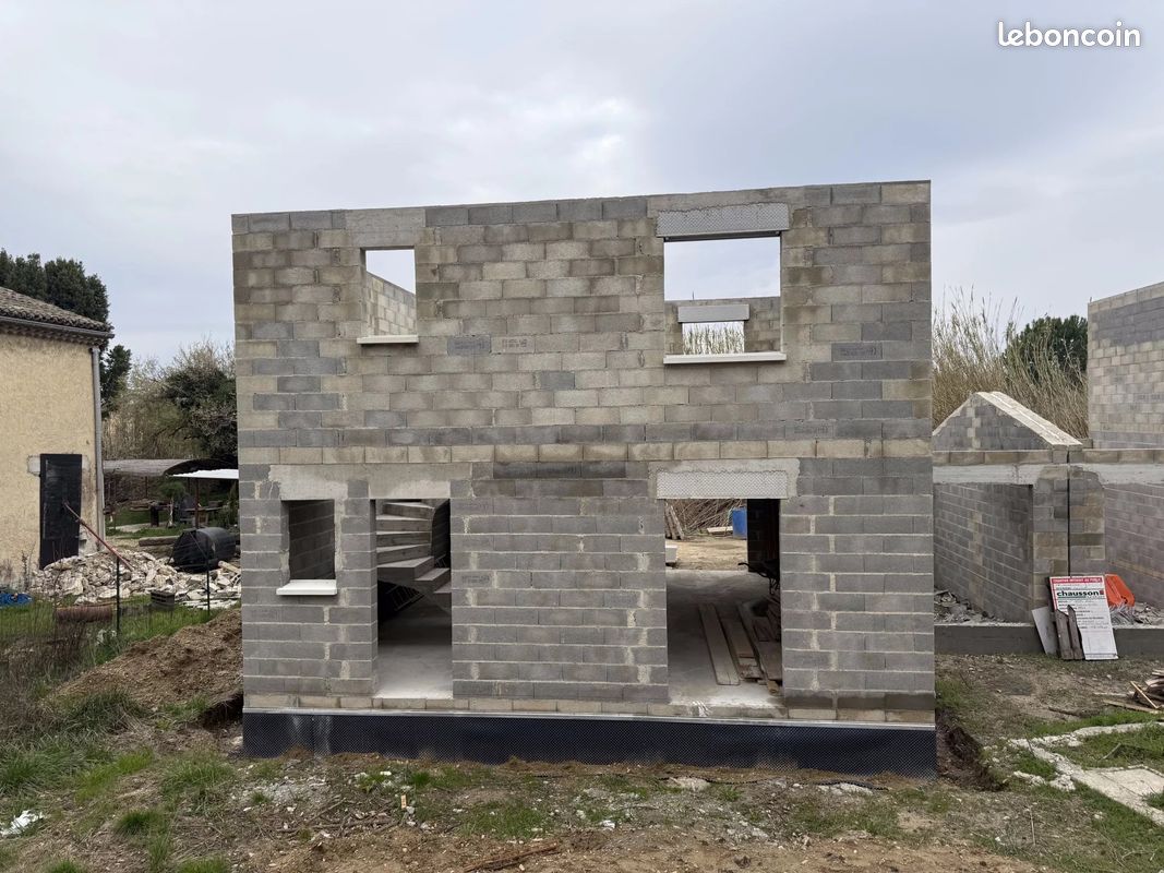 Maison 4 pièces 90 m² (image 1)