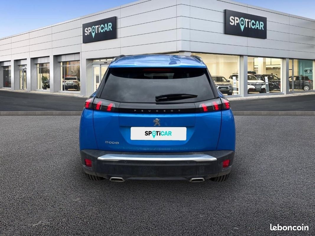Peugeot 2008 1.2 PureTech 130ch S&S Allure Pack EAT8 (image 5)