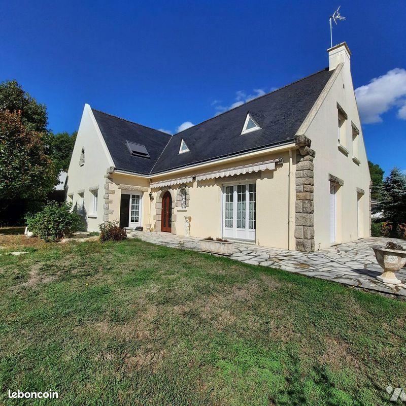 Maison 7 pièces 212 m² · à Sautron · 212 m² · 470 250 €