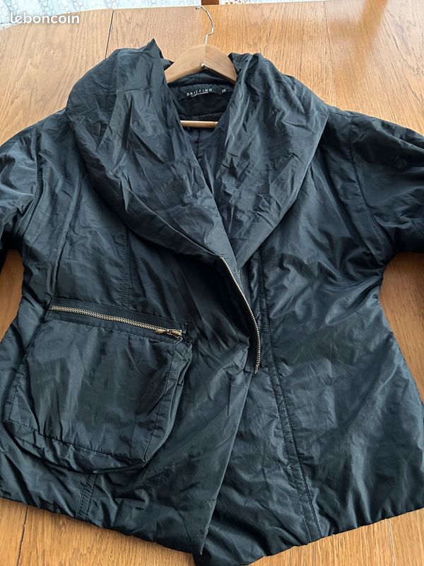 Veste anorak noire 40/42 (image 1)