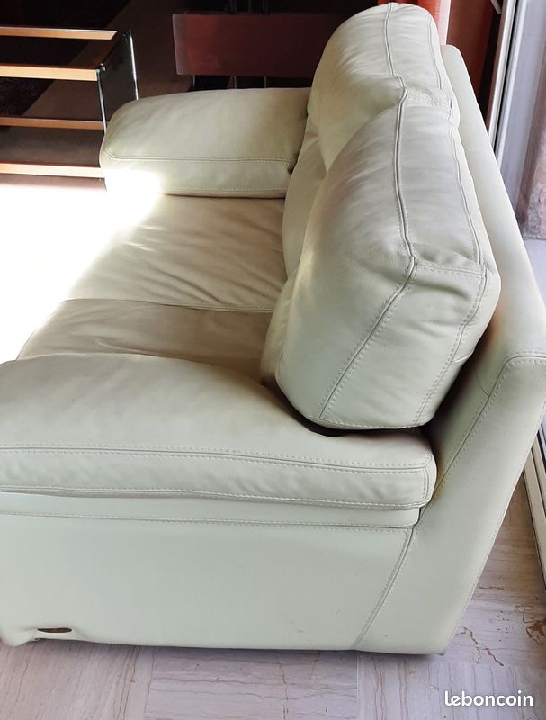Deux canapés cuir (image 3)