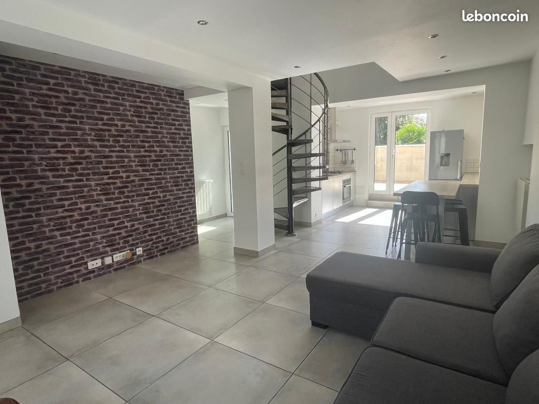 Appartement 3 pièces 83 m² · à Floirac · 83 m² · 1 200 €/mois