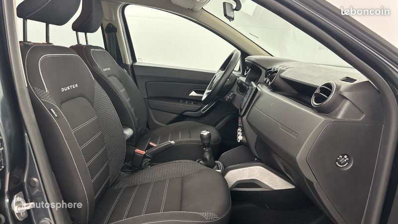 Dacia Duster 1.3 TCe 130ch FAP Prestige 4x2 (image 15)