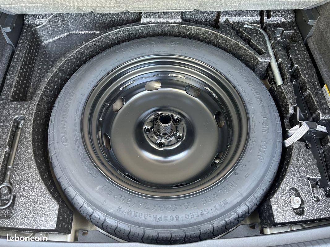 VOLKSWAGEN Tiguan 1.5 eTSI 150ch DSG7 Elegance (image 24)
