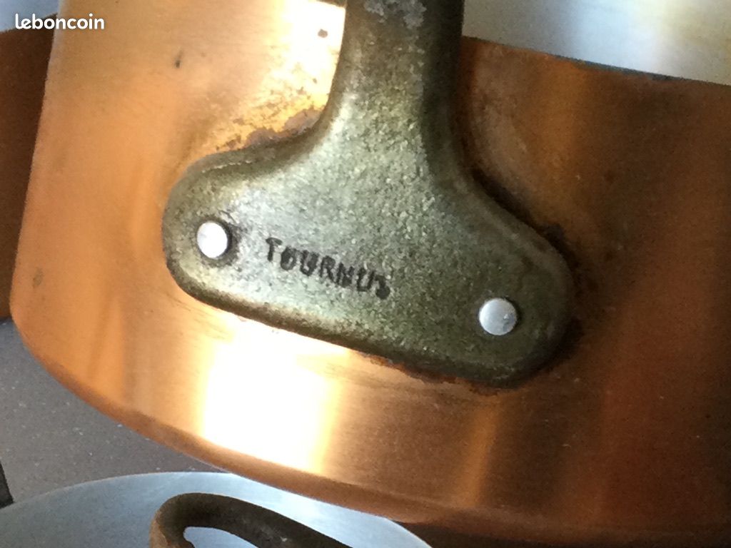 Cocotte Ancienne En Cuivre Tournus France - Soupière Ovale, Poignée Fonte, Vintage