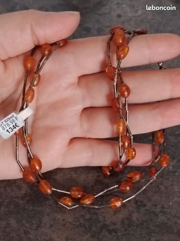 Collier avec ambre (image 2)