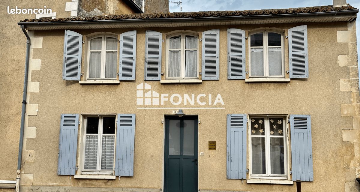 Maison 6 pièces 126 m² · à Nieuil-l'Espoir · 126 m² · 115 000 €