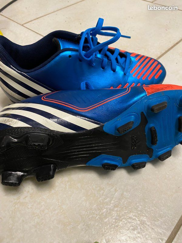 Crampons de foot (image 3)