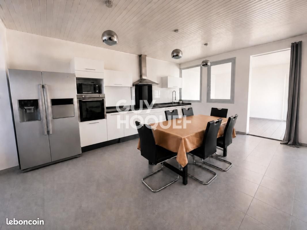 Maison 4 pièces 114 m² · à Fenain · 114 m² · 124 600 €