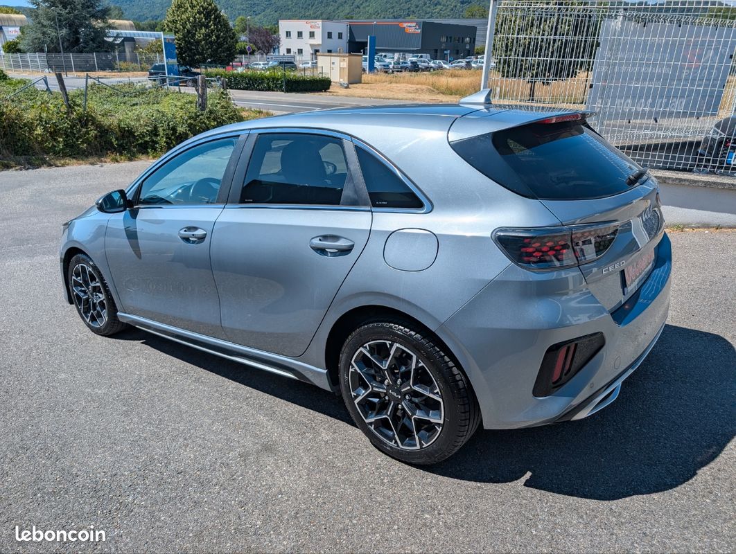 🚘Kia Ceed GT LINE 1,6 CRDI 136 Ch DCT7 Eco-Dynamics+🚘 (image 3)